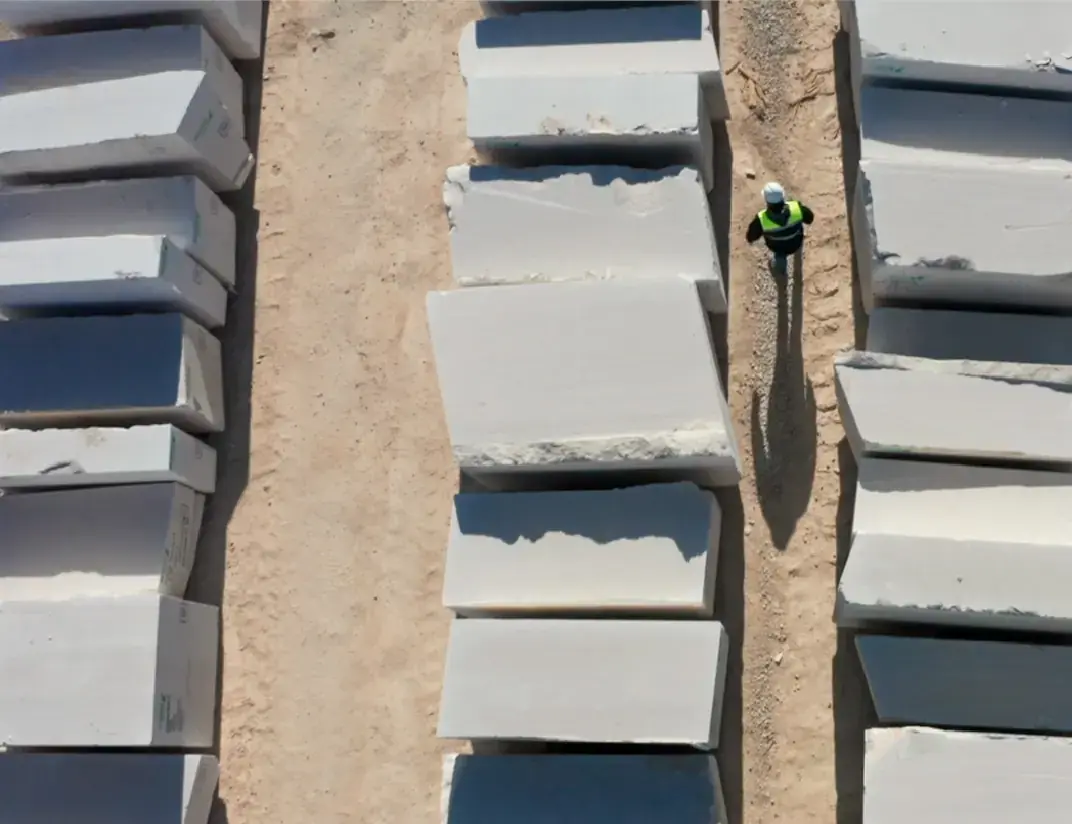 Worker between stone blocks using OnDash
